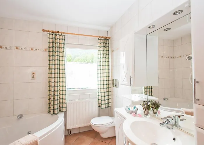 Tatil Evi Komfort-ferienhaus Alpspitz Grainau